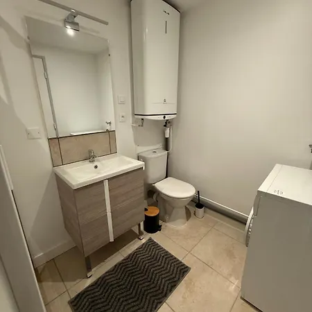 Fleurie T2 Apartment Lancie